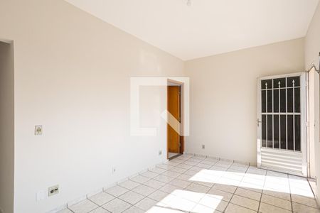 Sala de casa para alugar com 2 quartos, 80m² em Santo Antônio, Osasco