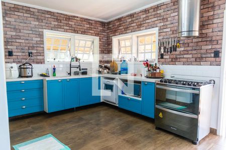 Casa de condomínio para alugar com 750m², 4 quartos e 2 vagas Casa de condomínio para alugar com 750m², 4 quartos e 2 vagasCozinha 1°andar