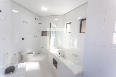 Casa à venda com 293m², 3 quartos e 4 vagasBanheiro suite 3