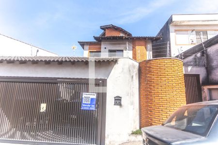 Casa à venda com 293m², 3 quartos e 4 vagasFachada