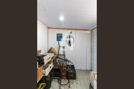 Casa à venda com 120m², 2 quartos e 1 vaga Casa à venda com 120m², 2 quartos e 1 vagaQuarto da Bagunça