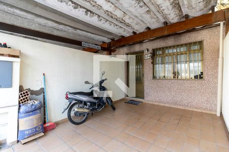 Casa à venda com 120m², 2 quartos e 1 vaga Casa à venda com 120m², 2 quartos e 1 vagaGaragem