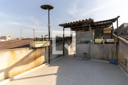 Casa à venda com 120m², 2 quartos e 1 vaga Casa à venda com 120m², 2 quartos e 1 vagaTerraço