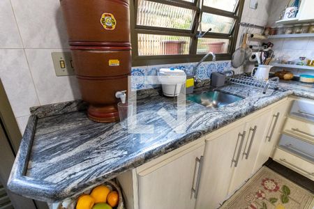 Casa à venda com 120m², 2 quartos e 1 vaga Casa à venda com 120m², 2 quartos e 1 vagaCozinha