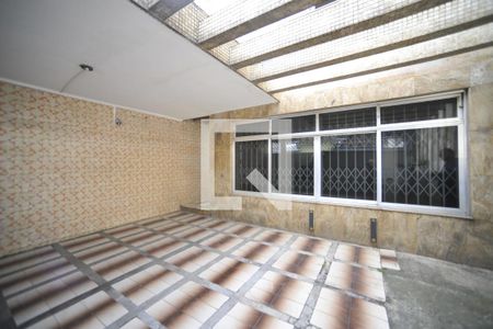 Casa à venda com 240m², 3 quartos e 3 vagasGaragem