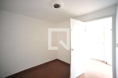 Casa à venda com 240m², 3 quartos e 3 vagasQuarto de Serviço