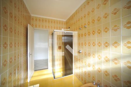 Casa à venda com 240m², 3 quartos e 3 vagasBanheiro