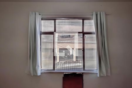 Quarto 2 de apartamento para alugar com 2 quartos, 66m² em Ilha do Governador, Rio de Janeiro