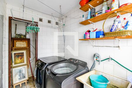 Casa à venda com 150m², 3 quartos e 2 vagasÁrea de Serviço