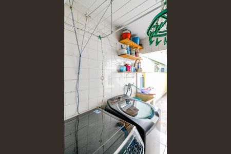 Casa à venda com 150m², 3 quartos e 2 vagasÁrea de Serviço