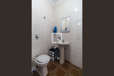 Casa à venda com 180m², 3 quartos e 4 vagas Casa à venda com 180m², 3 quartos e 4 vagasBanheiro 2