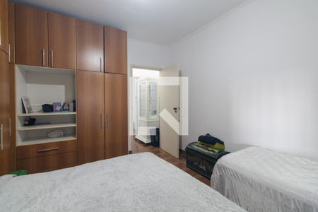 Casa à venda com 180m², 3 quartos e 4 vagas Casa à venda com 180m², 3 quartos e 4 vagasQuarto 1