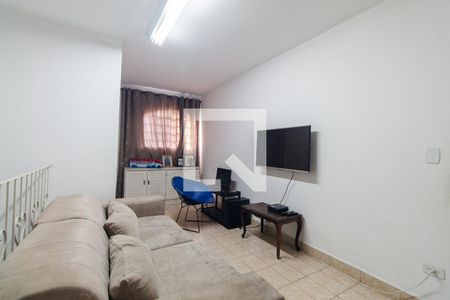 Casa à venda com 180m², 3 quartos e 4 vagas Casa à venda com 180m², 3 quartos e 4 vagasSala - segundo andar