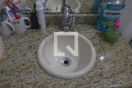 Casa à venda com 280m², 4 quartos e 2 vagasBanheiro da Suíte 1