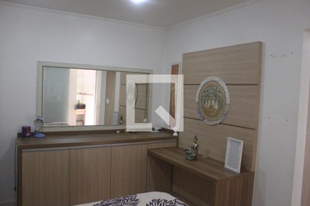 Casa à venda com 280m², 4 quartos e 2 vagasQuarto 3 - Suíte