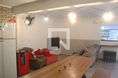 Casa à venda com 280m², 4 quartos e 2 vagasSala inferior - Churrasqueira