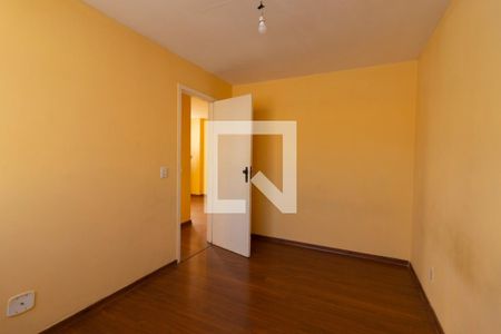 Quarto 1 de apartamento para alugar com 2 quartos, 50m² em Centro, Nilópolis