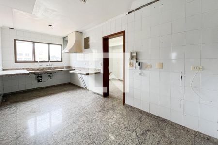 Apartamento à venda com 160m², 4 quartos e 3 vagasCozinha