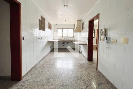 Apartamento à venda com 160m², 4 quartos e 3 vagasCozinha