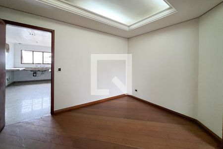 Apartamento à venda com 160m², 4 quartos e 3 vagasSala 2