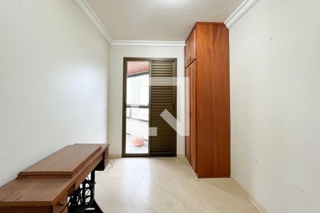 Apartamento à venda com 160m², 4 quartos e 3 vagasQuarto 1
