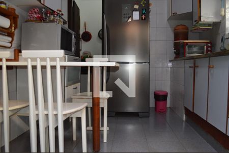 Casa à venda com 258m², 3 quartos e 4 vagasDetalhe cozinha