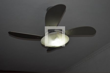 Casa à venda com 258m², 3 quartos e 4 vagasDetalhe