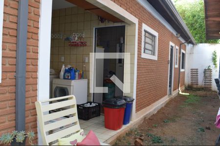 Casa à venda com 258m², 3 quartos e 4 vagasEdícula 