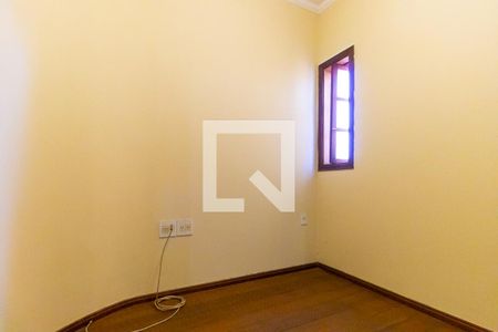 Casa à venda com 289m², 4 quartos e 2 vagasEscritório