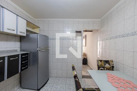 Casa à venda com 80m², 2 quartos e sem vaga Casa à venda com 80m², 2 quartos e sem vagaCozinha