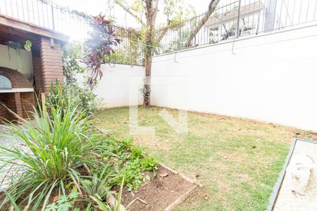 Casa à venda com 223m², 3 quartos e 4 vagas