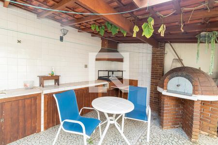 Casa à venda com 223m², 3 quartos e 4 vagas