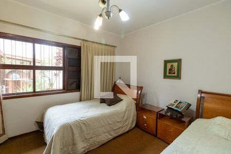 Casa à venda com 223m², 3 quartos e 4 vagas