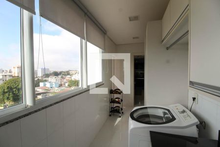 Apartamento à venda com 156m², 3 quartos e 2 vagas Apartamento à venda com 156m², 3 quartos e 2 vagasÁrea de Serviço
