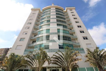 Apartamento à venda com 156m², 3 quartos e 2 vagas Apartamento à venda com 156m², 3 quartos e 2 vagasFachada