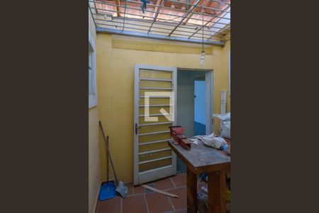 Casa à venda com 250m², 4 quartos e 2 vagas Casa à venda com 250m², 4 quartos e 2 vagasÁrea de Luz