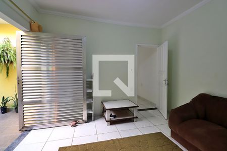 Casa à venda com 196m², 3 quartos e 5 vagasEdícula - Quarto/Sala
