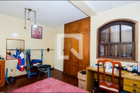 Casa à venda com 350m², 3 quartos e 3 vagasQuarto 3