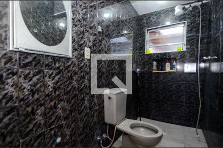 Casa à venda com 350m², 3 quartos e 3 vagasBanheiro de Serviço