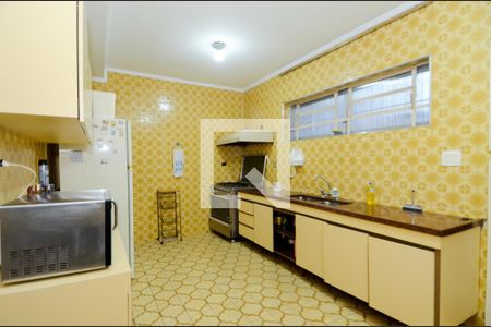 Casa à venda com 350m², 3 quartos e 3 vagasCozinha