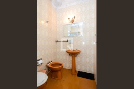 Casa à venda com 350m², 3 quartos e 3 vagasBanheiro Social