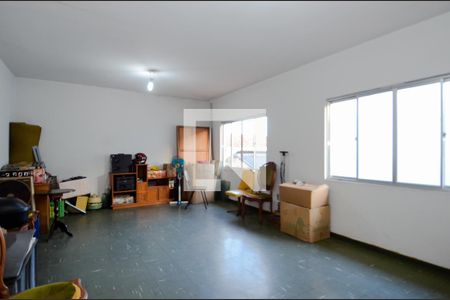 Casa à venda com 350m², 3 quartos e 3 vagasEdícula 