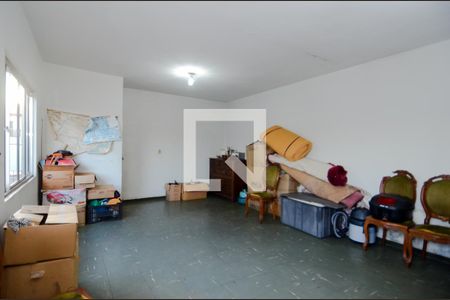 Casa à venda com 350m², 3 quartos e 3 vagasEdícula 