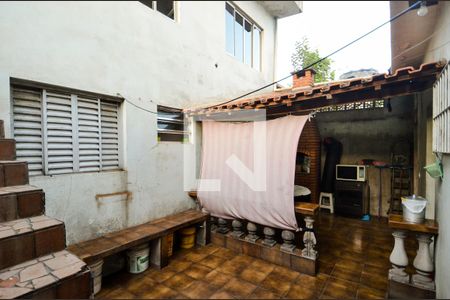 Casa à venda com 350m², 3 quartos e 3 vagasQuintal