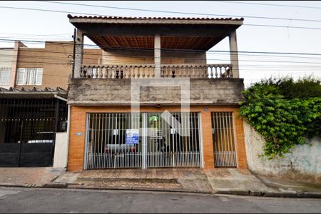Casa à venda com 350m², 3 quartos e 3 vagasFachada