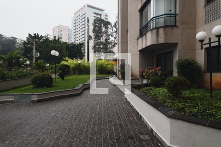 Apartamento à venda com 96m², 3 quartos e 2 vagas Apartamento à venda com 96m², 3 quartos e 2 vagasÁrea comum