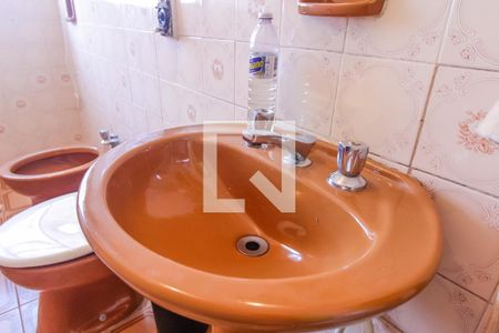 Casa à venda com 173m², 3 quartos e 2 vagas Casa à venda com 173m², 3 quartos e 2 vagasBanheiro 3