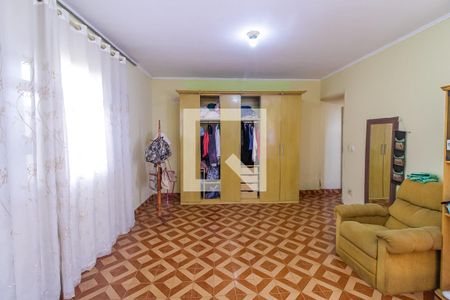 Casa à venda com 173m², 3 quartos e 2 vagas Casa à venda com 173m², 3 quartos e 2 vagasSuite