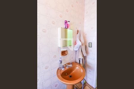 Casa à venda com 173m², 3 quartos e 2 vagas Casa à venda com 173m², 3 quartos e 2 vagasBanheiro 3