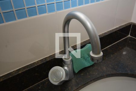 Apartamento para alugar com 61m², 2 quartos e 2 vagasBanheiro Social- Torneira